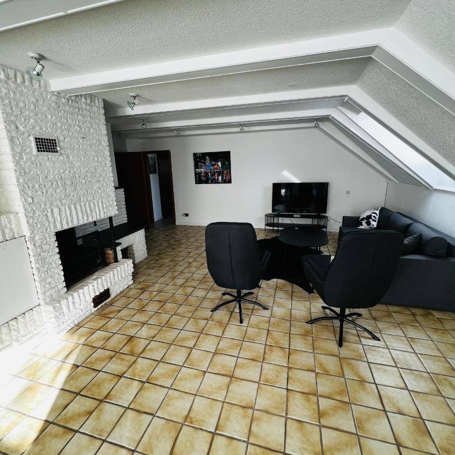 Отель Haus Loehrberg Hemer Экстерьер фото
